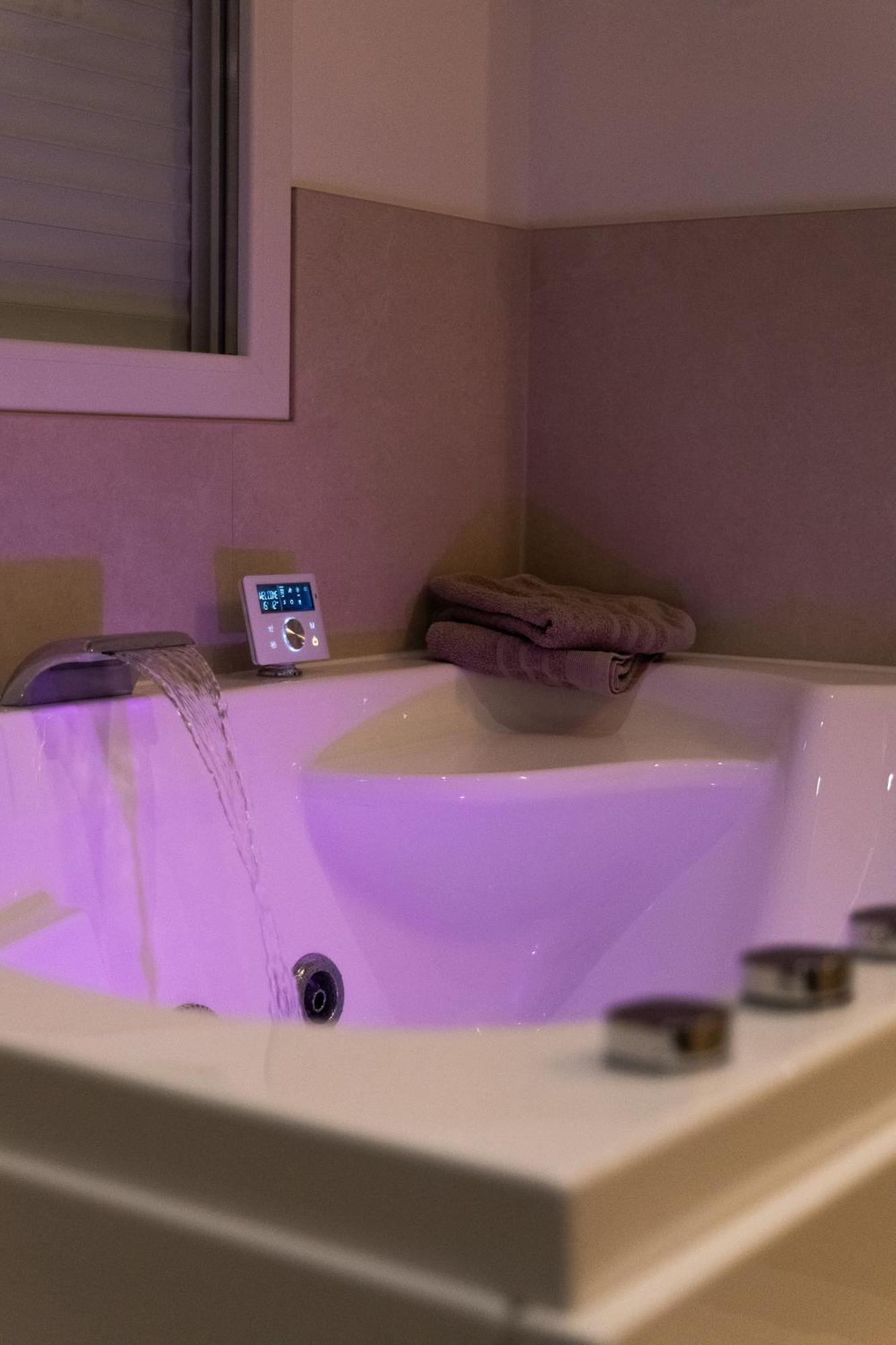 Zen Et Romantique Room - Harmonie Moulins  Exterior foto